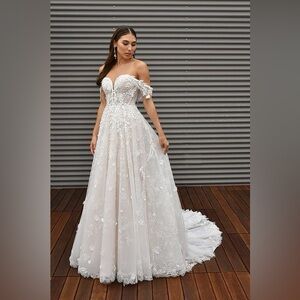 Martina Liana wedding dress